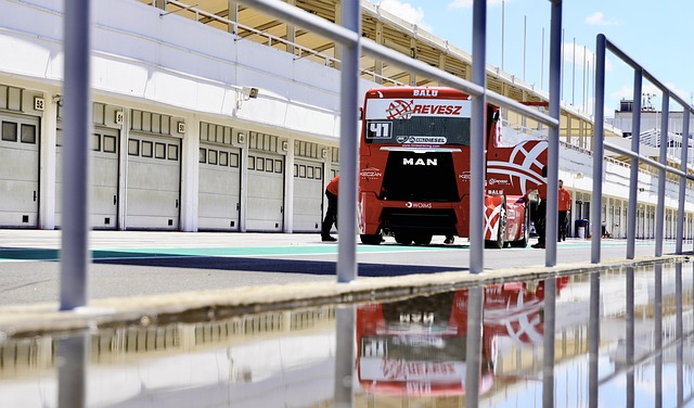 高薪吸引 高薪吸引